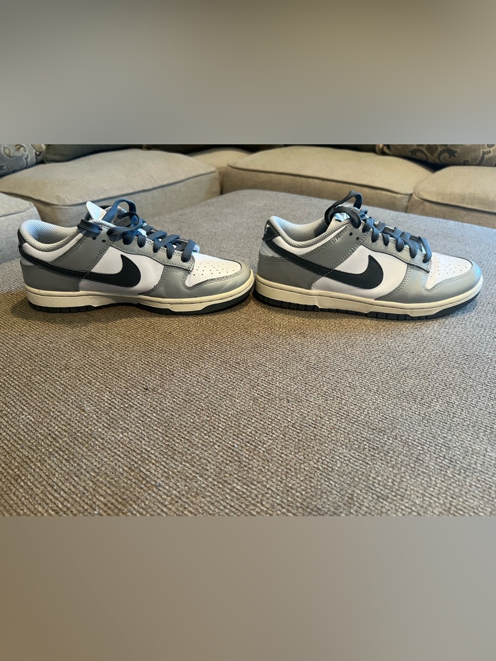 Nike Kids Low-Top Sneakers in White, Gray and Black
